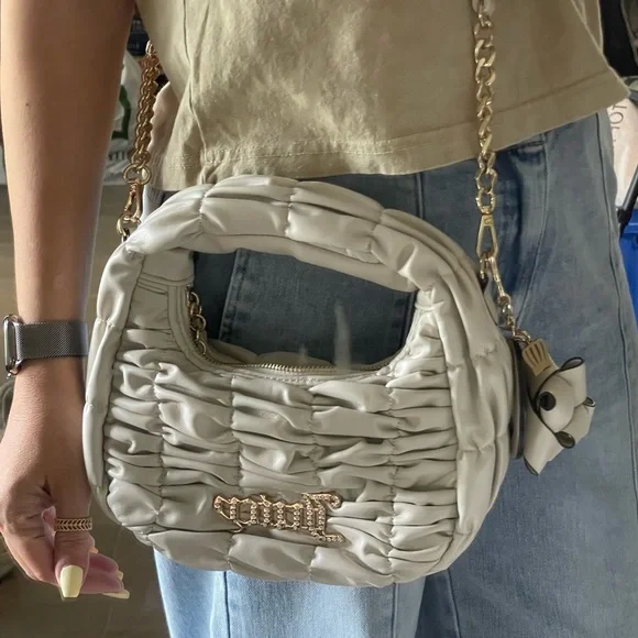 Juicy Couture- Cream Quilted Handbag with Gold Accents & Key chain - Picture 15 of 15